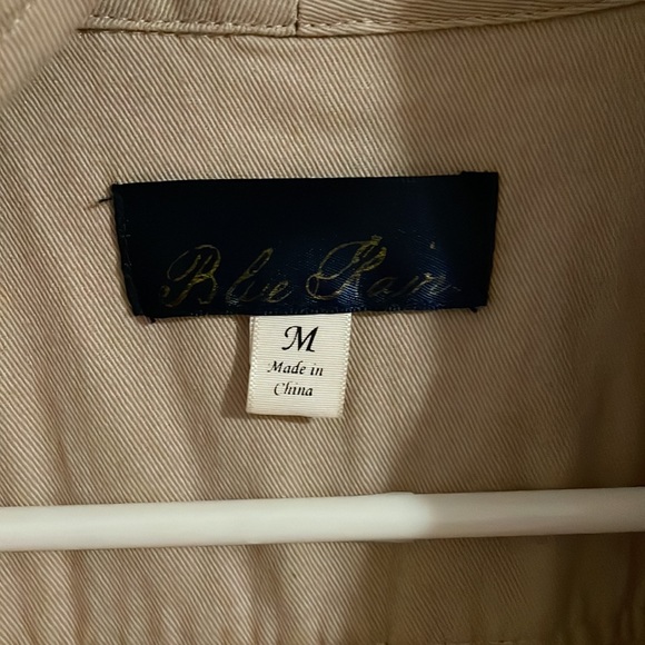 Francesca’s Sleeveless Vest (SWEATER NOT INCLUDED) - Picture 4 of 4